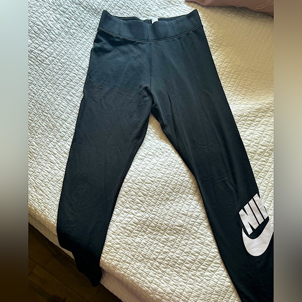 Nike logo leggings